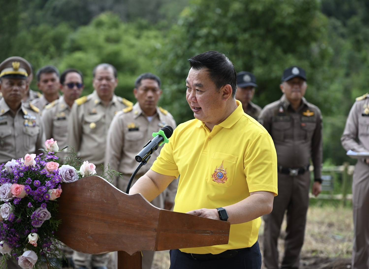 12 ผู้ว่าการ วว