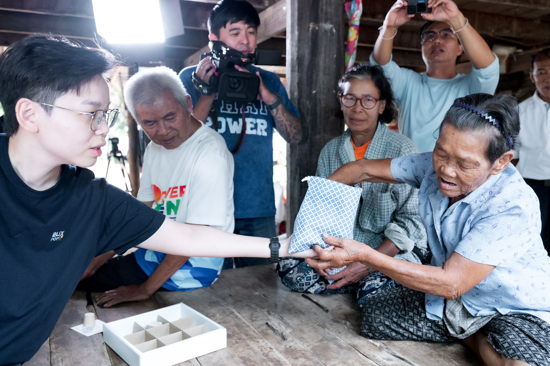 11 ทำกิจกรรมเล่นเกมมงคล ผส 1