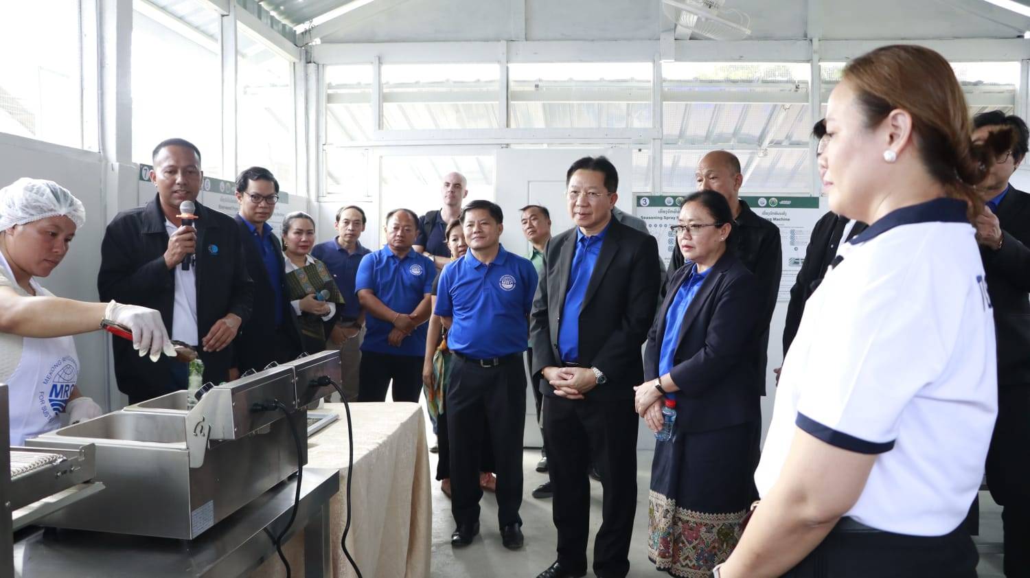 6สาธิตการใช้เครื่องฯ