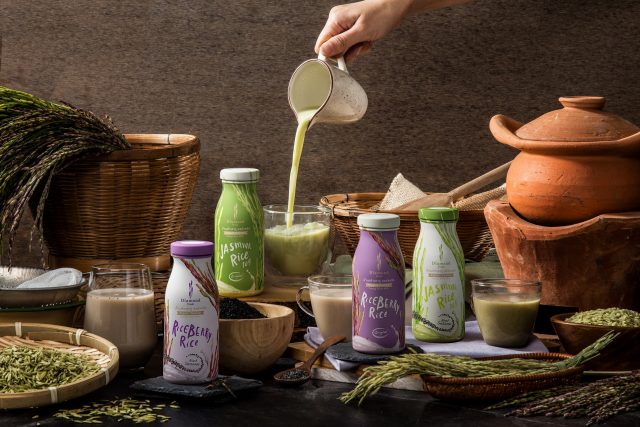 ce68a7 89ea29655f134458a75e57993b20b5bcmv2 d 1916 1277 s 2 640x427